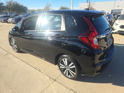 Used 2018 Honda Fit EX image 4