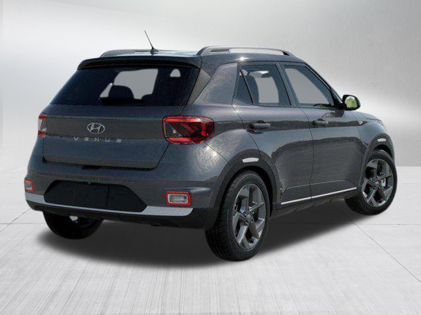 New 2026 Hyundai Venue SEL FWD image 4