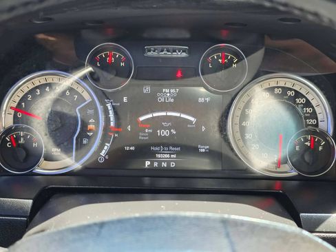 Used 2016 RAM 1500 Laramie w/ Convenience Group AWD/4WD image 21