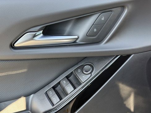 New 2026 Chevrolet Equinox LT w/ Safety and Technology Package image 16