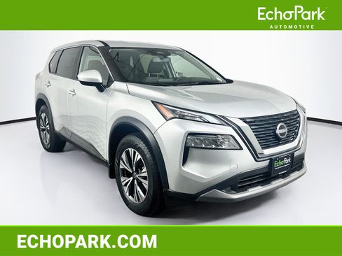 Used 2023 Nissan Rogue SV FWD image 1