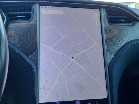 Used 2021 Tesla Model S Long Range image 24