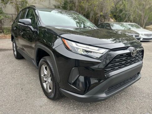 Used 2025 Toyota RAV4 XLE FWD image 2