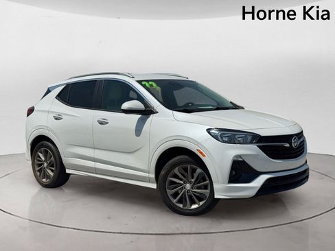 Used 2022 Buick Encore GX Preferred w/ Sport Touring Package AWD/4WD image 2