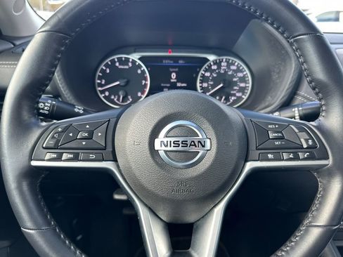 Used 2021 Nissan Sentra SV image 22