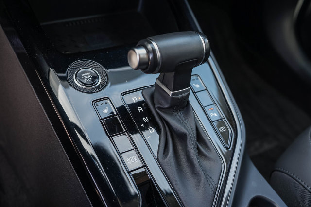 Certified 2025 Kia Niro EX FWD image 20