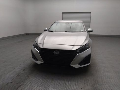 Used 2023 Nissan Altima 2.5 SV FWD image 15
