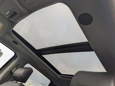 New 2025 Ford F250 Lariat w/ Lariat Ultimate Package image 15