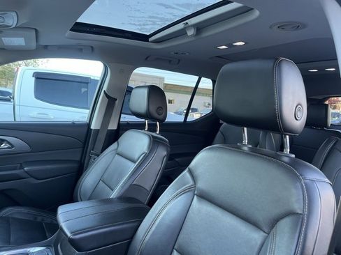 Used 2018 Chevrolet Traverse Premier w/ Redline Edition image 14