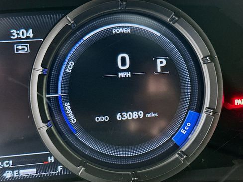 Used 2019 Lexus UX 250h F Sport w/ F Sport Premium Package AWD/4WD image 12