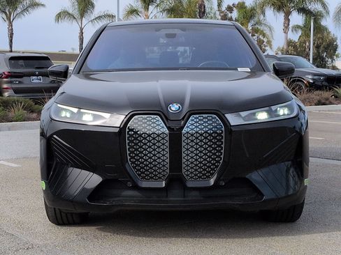 Used 2024 BMW iX xDrive50 w/ Sport Package image 3