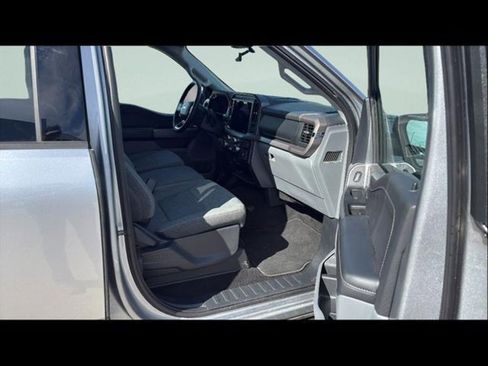 Used 2025 Ford F150 XLT w/ Equipment Group 301A Standard AWD/4WD image 37