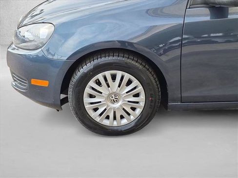 Used 2012 Volkswagen Golf 2-Door FWD image 21