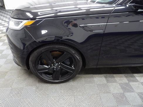 Used 2024 Land Rover Discovery Dynamic SE image 36