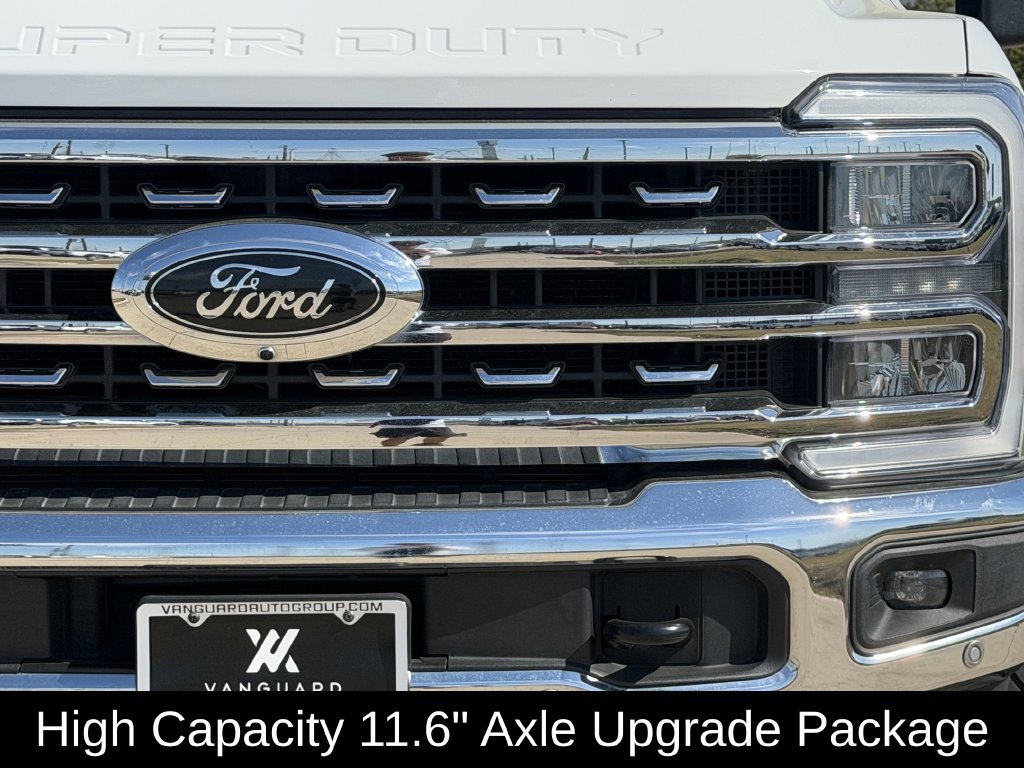 Used 2023 Ford F250 Lariat w/ Lariat Ultimate Package AWD/4WD image 4
