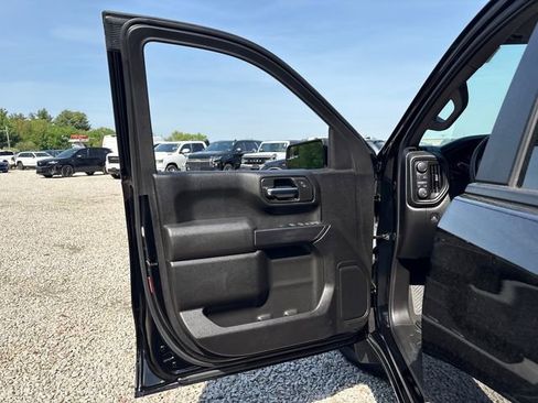 Used 2024 Chevrolet Silverado 1500 Custom w/ LPO, Dark Essentials Package AWD/4WD image 15