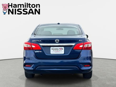 Used 2019 Nissan Sentra SV image 3