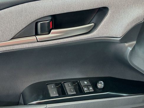New 2025 Toyota Camry LE w/ Convenience Package FWD image 18