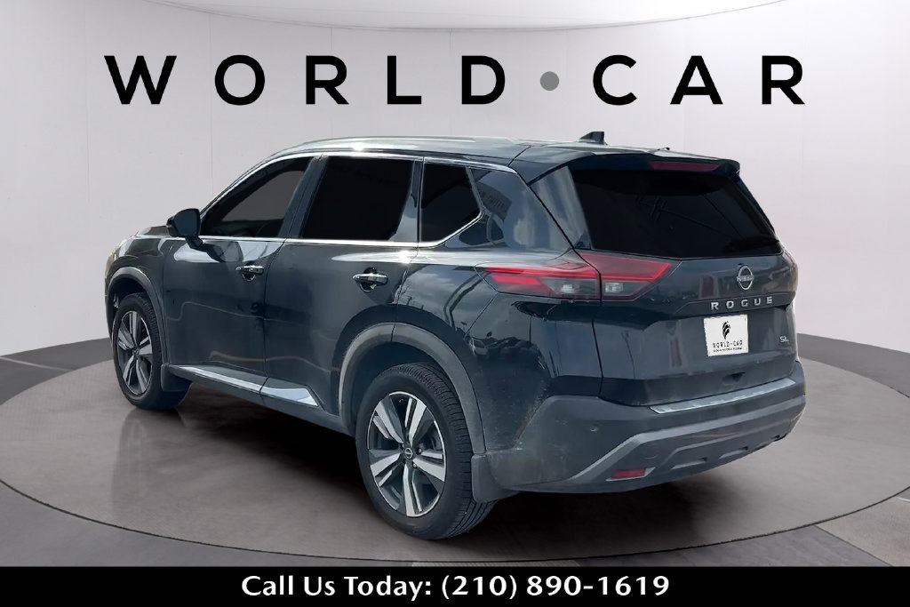 Used 2023 Nissan Rogue SL FWD image 5
