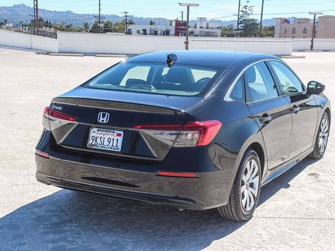 Used 2024 Honda Civic LX image 6