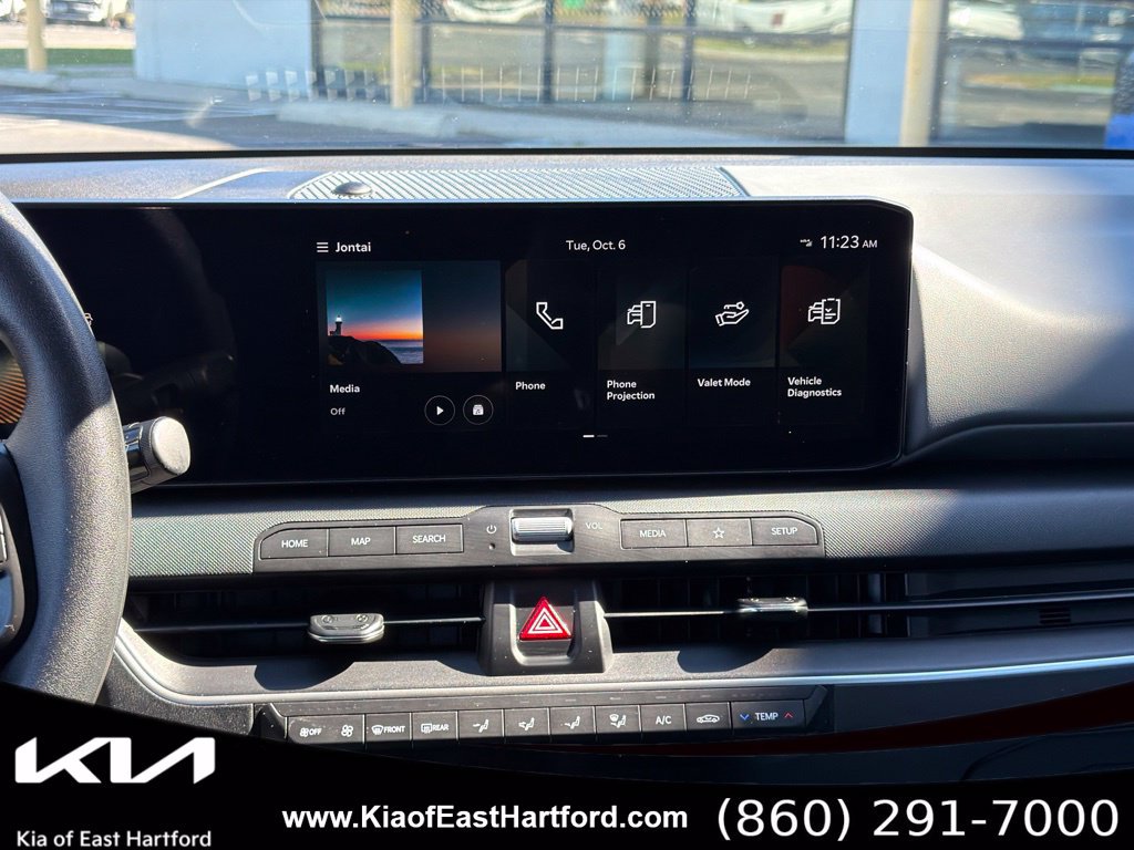 Used 2025 Kia K4 FWD image 27