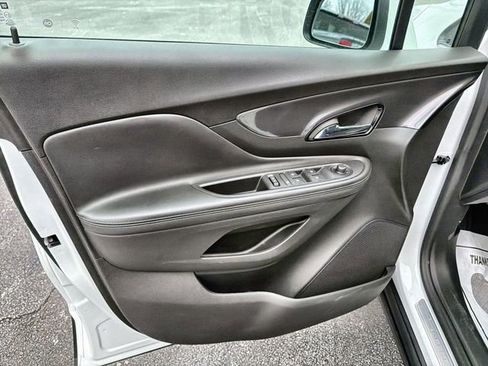 Certified 2022 Buick Encore Preferred w/ Safety Package image 21