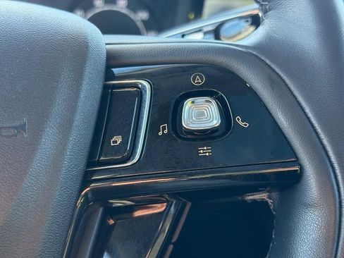 Certified 2022 Lincoln Corsair AWD w/ Premium Package image 19