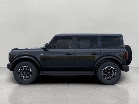 New 2026 Ford Bronco Outer Banks AWD/4WD image 3