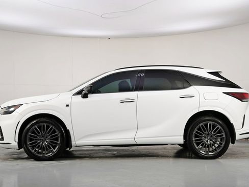 Used 2023 Lexus RX 500h F Sport w/ Accessory Package (Z1) image 9