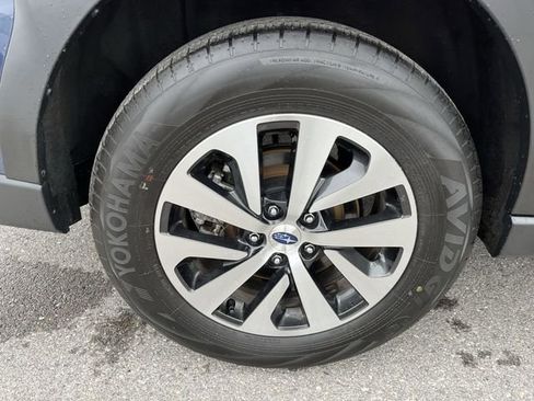 Certified 2025 Subaru Outback Premium image 21