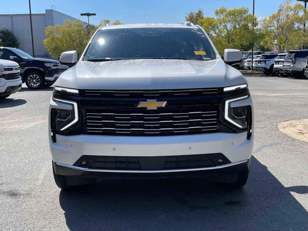 Used 2025 Chevrolet Tahoe High Country AWD/4WD image 2