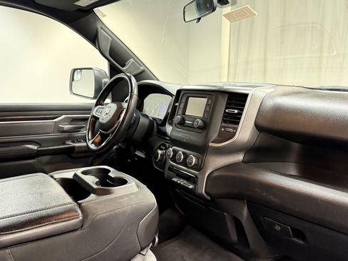 Used 2021 RAM 1500 Big Horn image 15