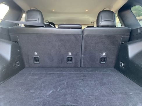 Used 2023 Jeep Cherokee Altitude Lux image 37