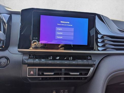 Used 2026 Toyota Camry SE image 12