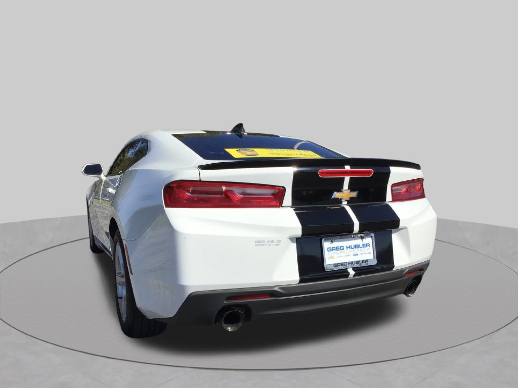 Used 2016 Chevrolet Camaro LT RWD image 10