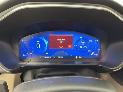 Used 2021 Ford Escape Titanium w/ Class II Trailer Tow Package image 24