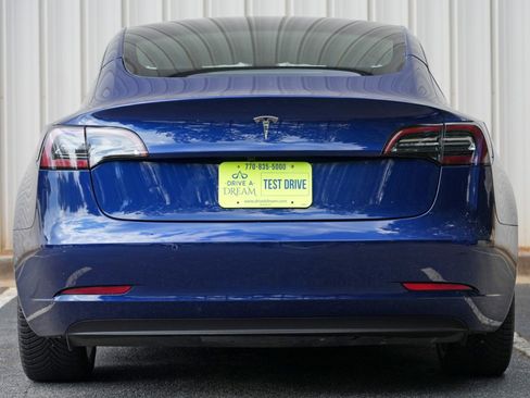Used 2021 Tesla Model 3 Long Range AWD/4WD image 11