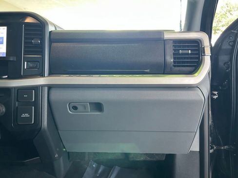 Used 2025 Ford F350 XLT AWD/4WD image 27