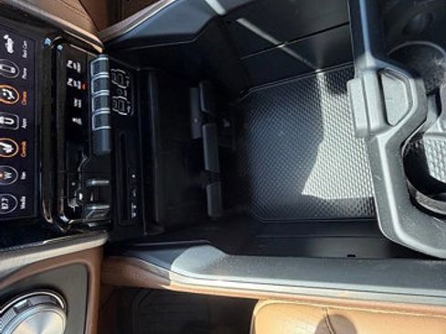 Used 2019 RAM 1500 Limited AWD/4WD image 44