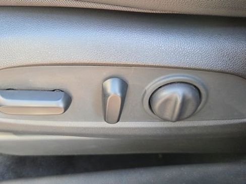 Used 2022 Chevrolet TrailBlazer ACTIV w/ Sun and Liftgate Package image 32