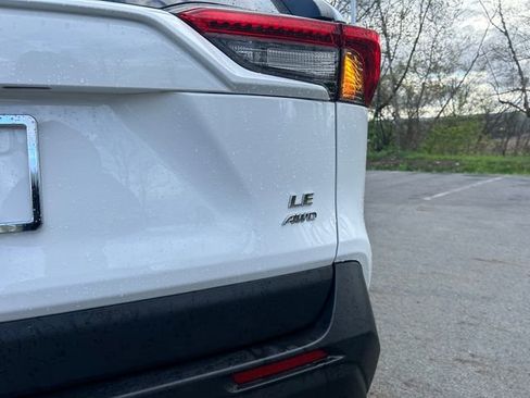 Used 2023 Toyota RAV4 LE image 29
