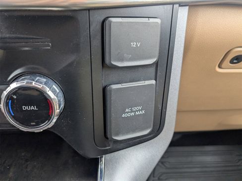 Used 2023 Ford F150 Lariat w/ FX4 Off-Road Package image 24