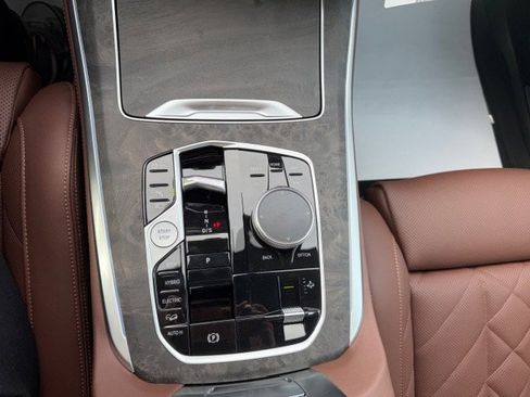 New 2026 BMW X5 xDrive50e w/ M Sport Package image 24