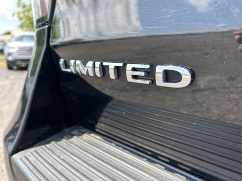 Used 2020 Ford Expedition Limited AWD/4WD image 26
