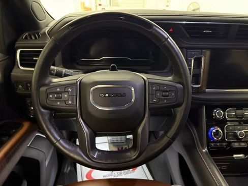 Certified 2024 GMC Yukon Denali Ultimate image 23