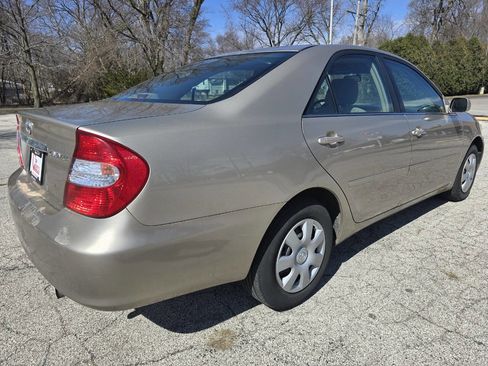 Used 2003 Toyota Camry LE image 4