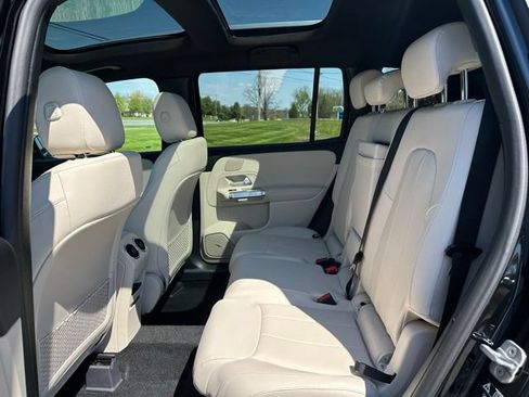 New 2026 Mercedes-Benz GLB 250 4MATIC image 20