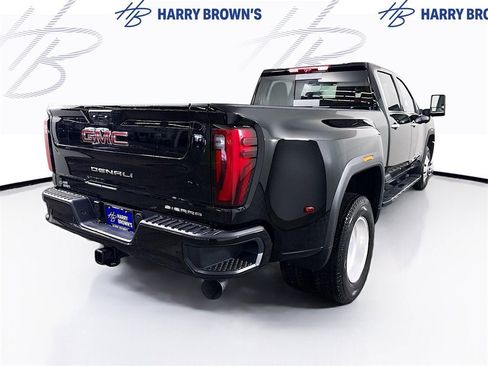 New 2026 GMC Sierra 3500 Denali w/ Denali Reserve Package image 34