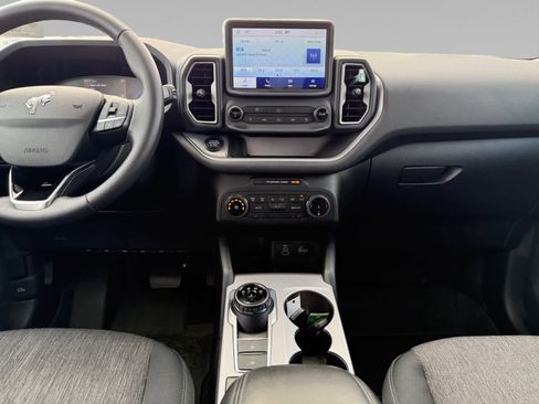 Used 2024 Ford Bronco Sport Big Bend w/ Convenience Package image 11