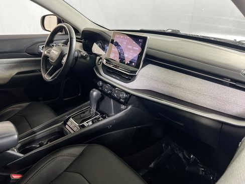 Used 2022 Jeep Compass Latitude image 26